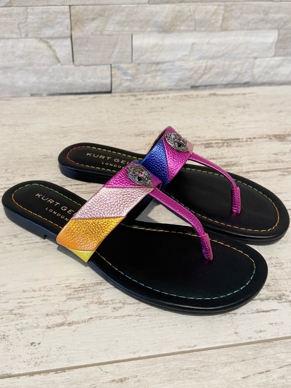 Kurt Geiger Kensington T-Bar Metallic Leather Slip On Sandals Sz 36.5 EU 6.5 NEW